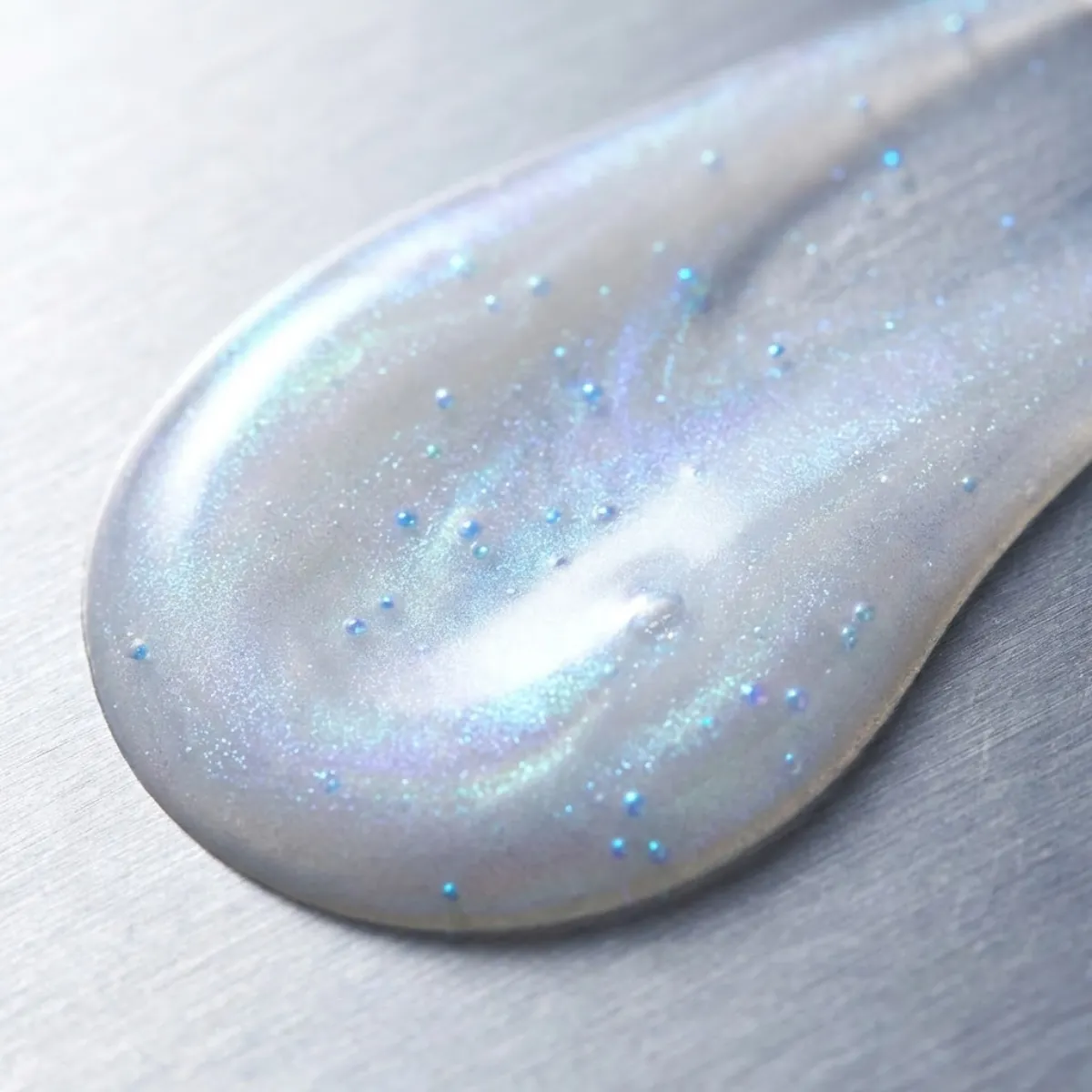 AI-Powered Glow Serum view 4